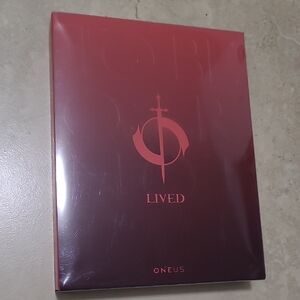 ONEUS LIVED Album